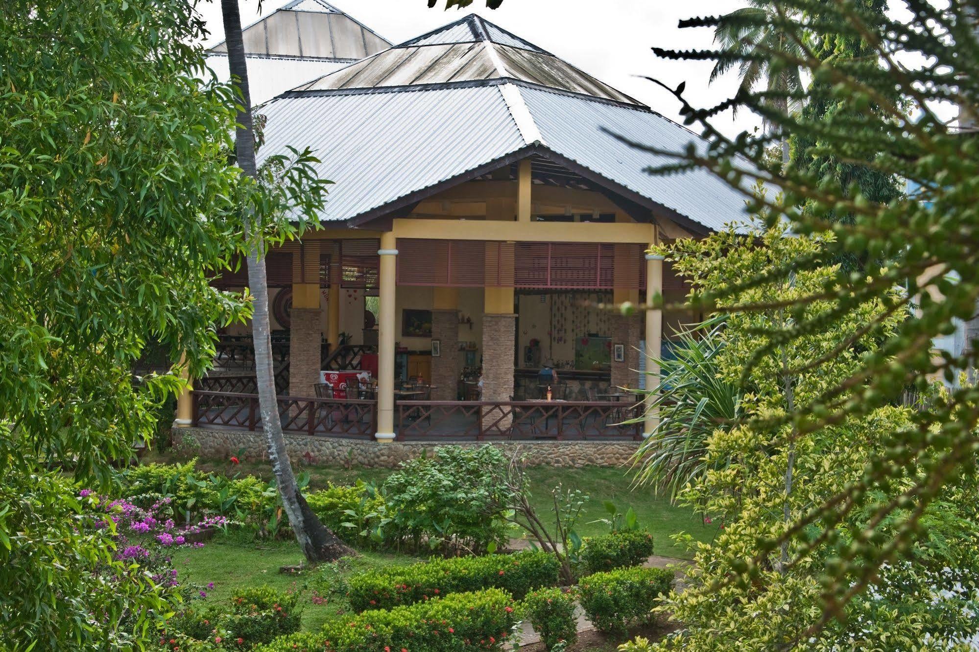 Crystal Paradise Resort Spa & Winery Нарра Экстерьер фото